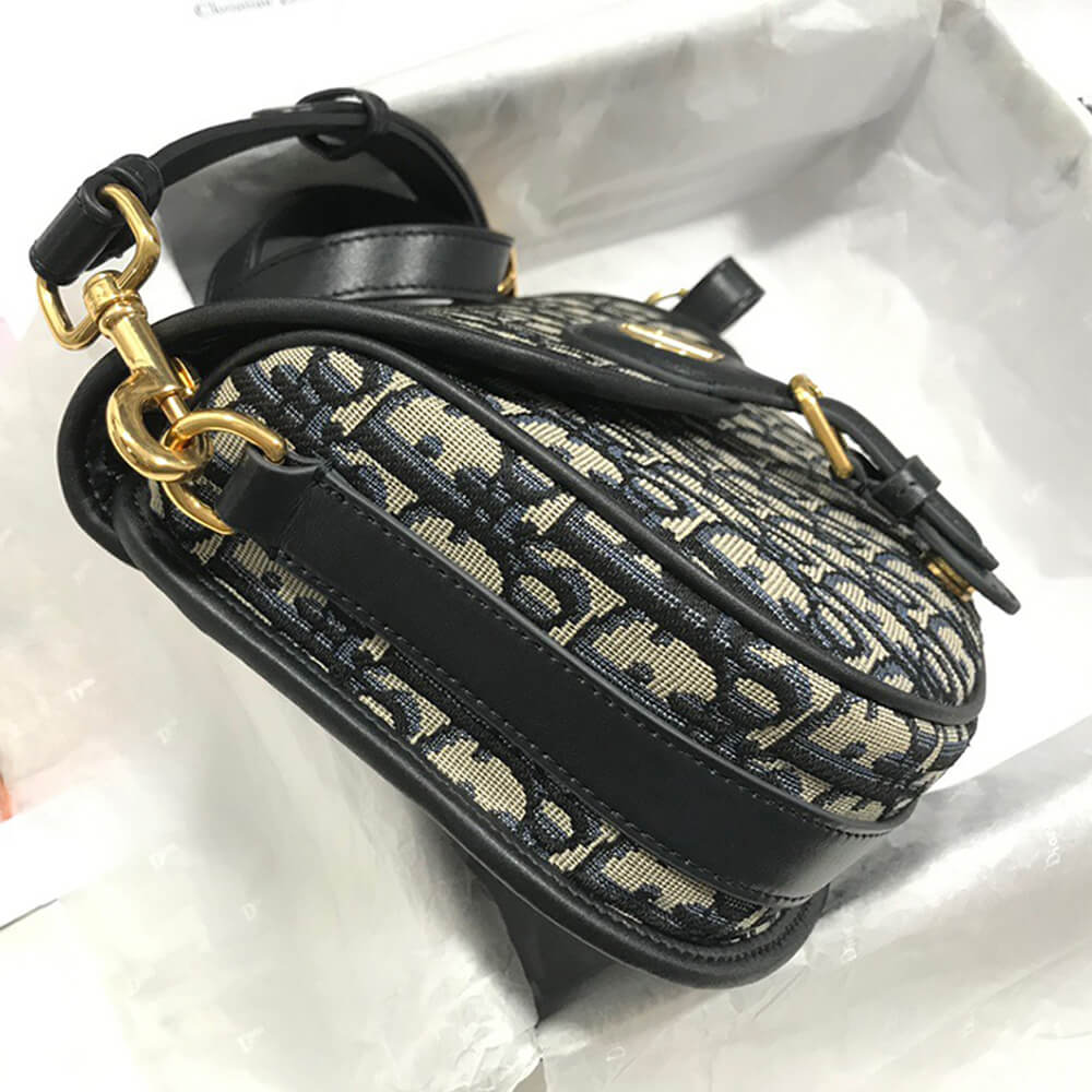 MEDIUM DIOR BOBBY BAG   (High-end grade)