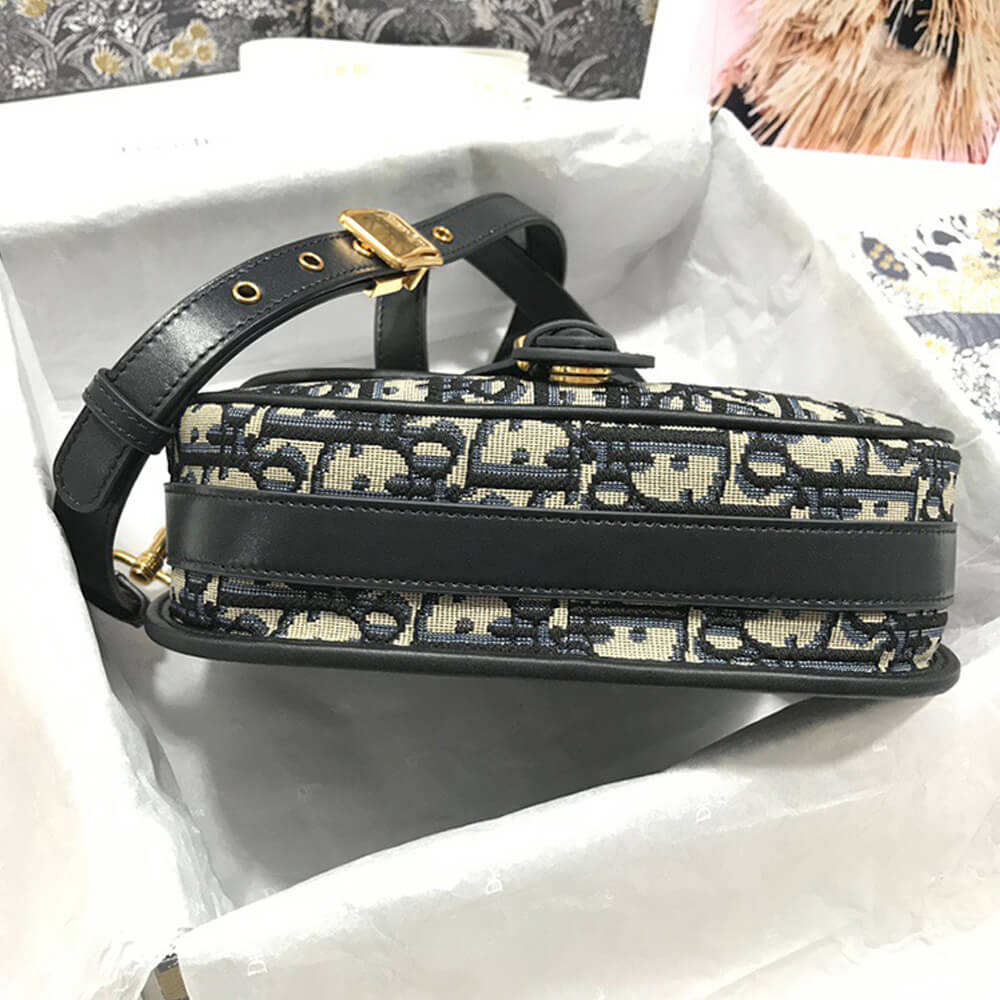 MEDIUM DIOR BOBBY BAG   (High-end grade)