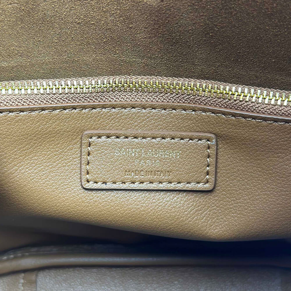 Small LE 5 À 7 bag in soft grained leathe