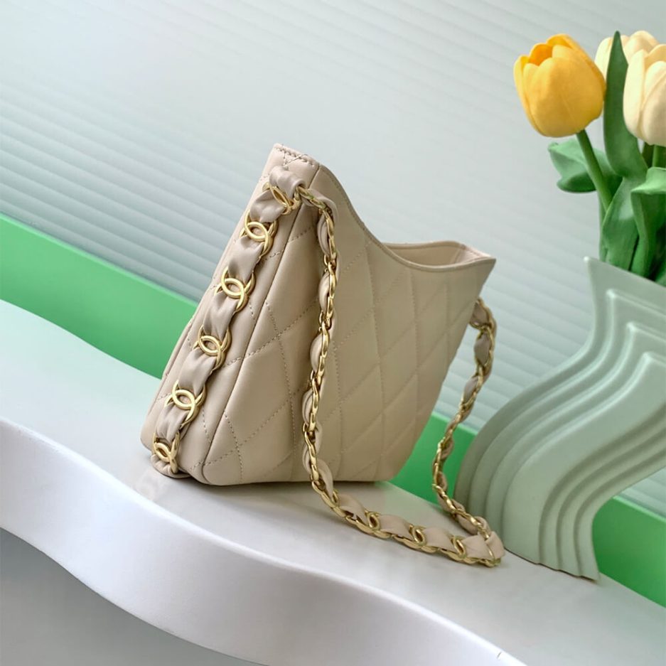 CHANEL Hippie Bag