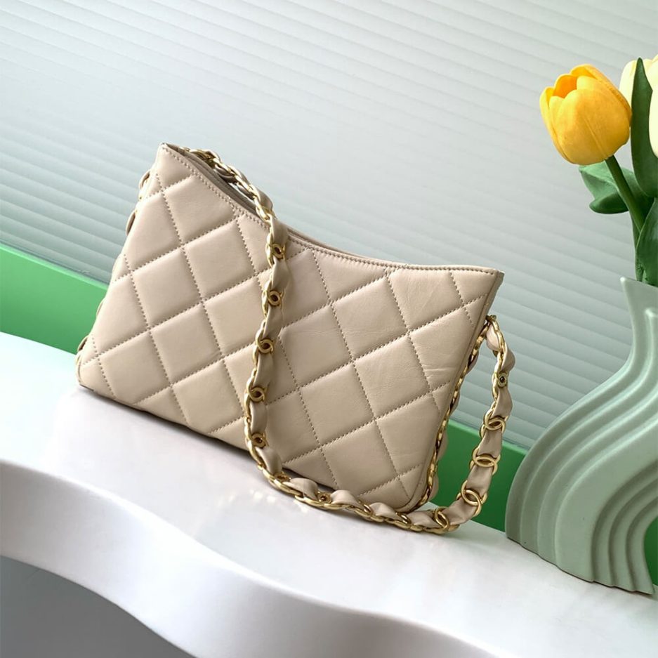 CHANEL Hippie Bag