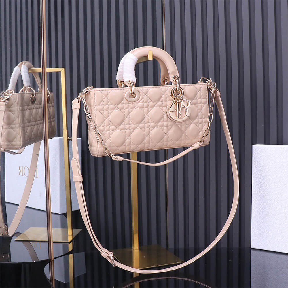 Dior Medium Lady D-Joy Bag(HIGH-END GRADE)