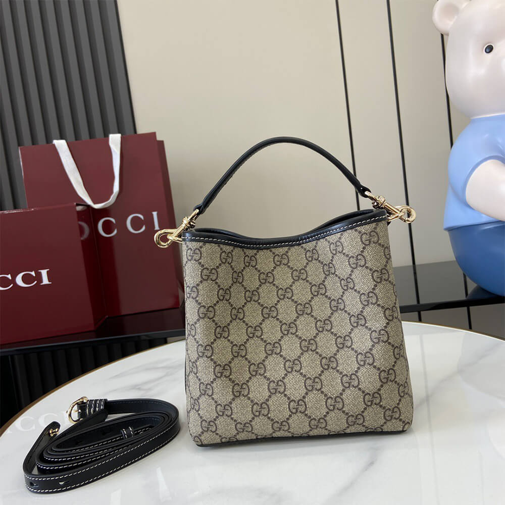 GG Emblem mini bucket bag